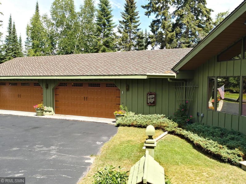1957 Town Road 446, International Falls, MN 56649