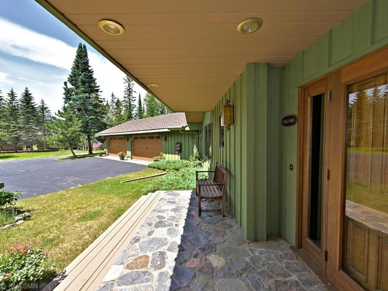 1957 Town Road 446, International Falls, MN 56649