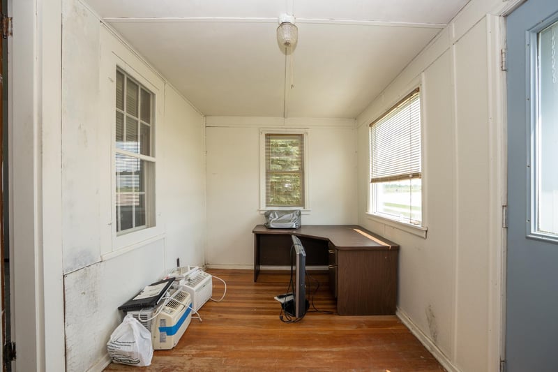 120 Central Ave, Sunburg, MN 56289