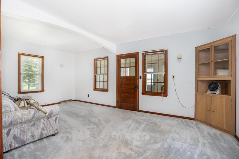 120 Central Ave, Sunburg, MN 56289