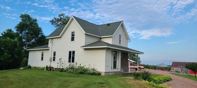 311 W Hibbard Ave, Belview, MN 56214