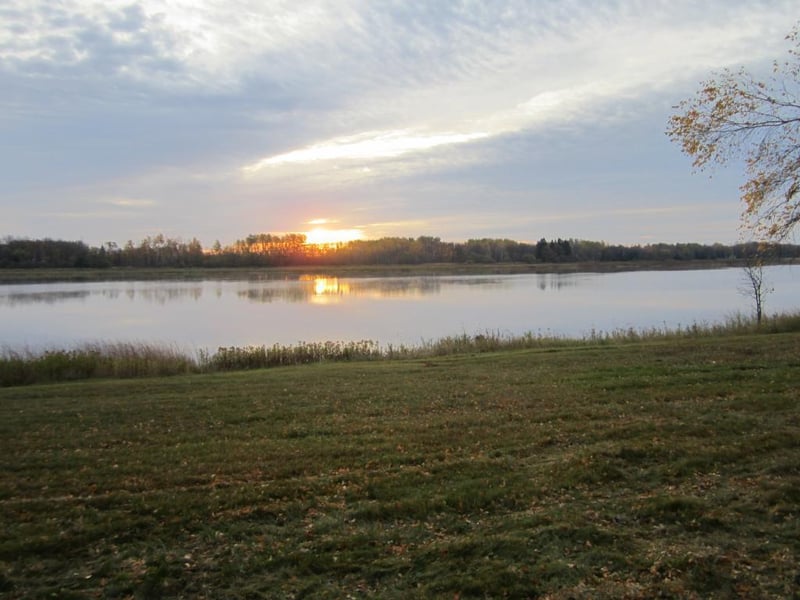 xxxx Maple Drive Nw, Baudette, MN 56623