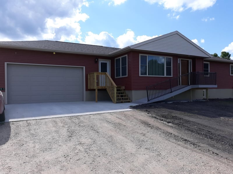1714 Co Road 74 NE, Nelson, MN 56355