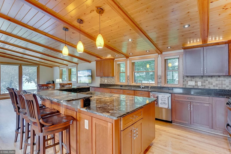 28839 Lake Avenue Way, Frontenac, MN 55026