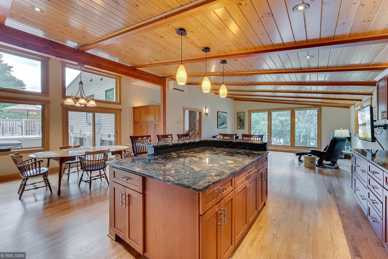 28839 Lake Avenue Way, Frontenac, MN 55026