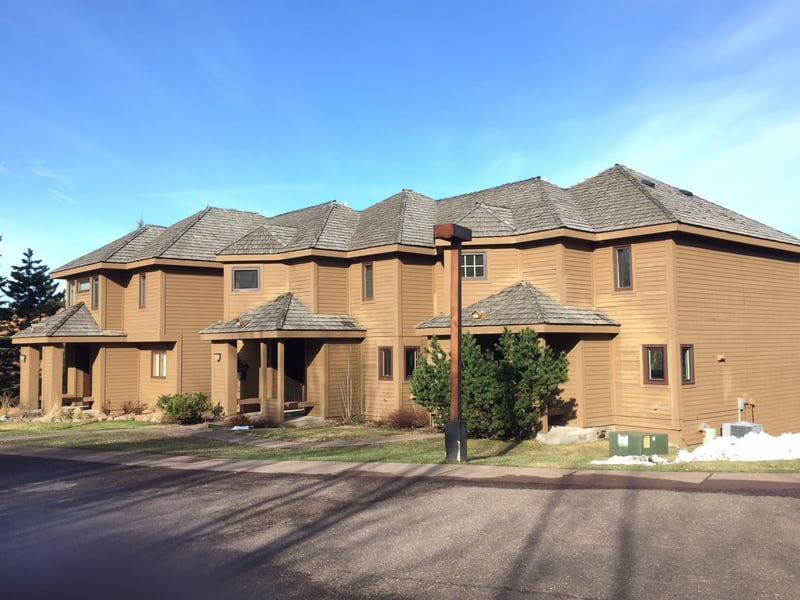 507 Moose Mountain Dr, Lutsen, MN 55612