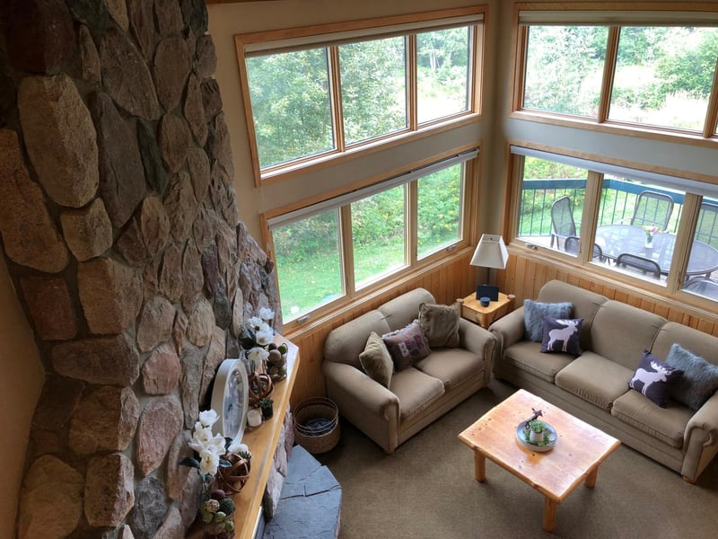 507 Moose Mountain Dr, Lutsen, MN 55612