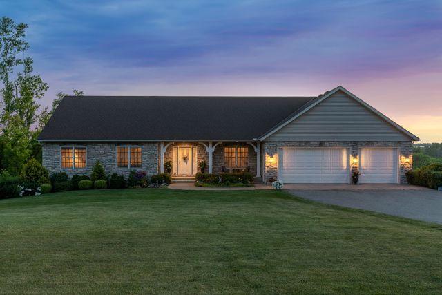 12332 Eaton Ave, Northfield, MN 55057