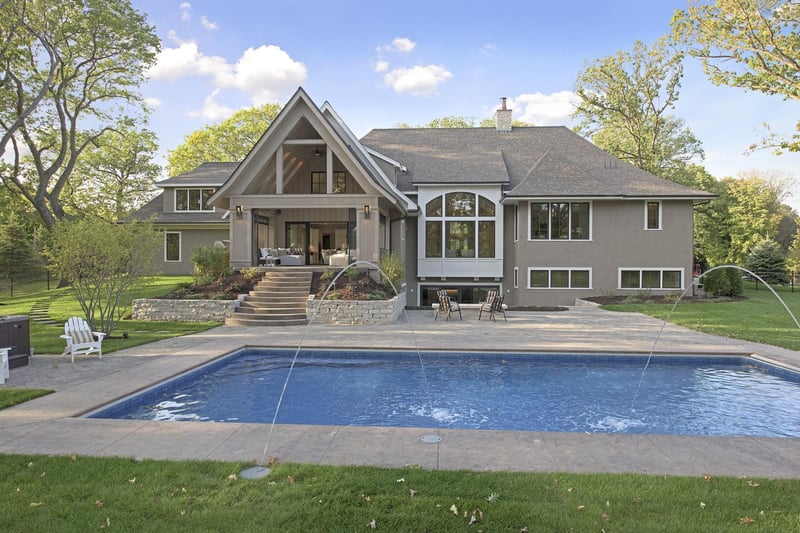 324 Bushaway Rd, Wayzata, MN 55391