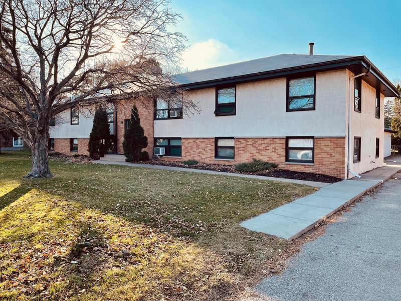 7116 Cedar Ave S, Richfield, MN 55423