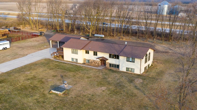 35069 770th Ave, Saint James, MN 56081