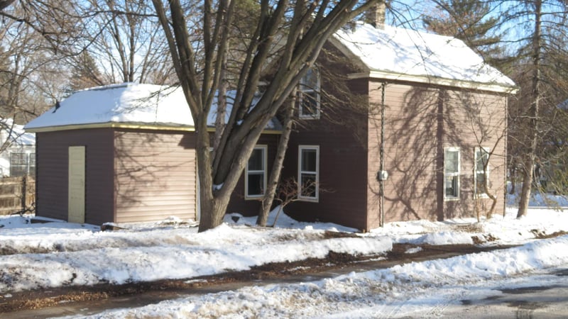 456 Independence Ave N, Champlin, MN 55316