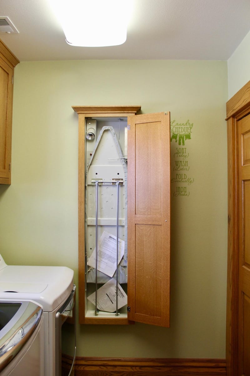 102 S Walnut Ave, Luverne, MN 56156