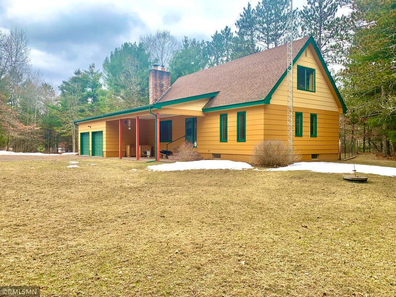 N9059 Hendricks Rd, Springbrook, WI 54875