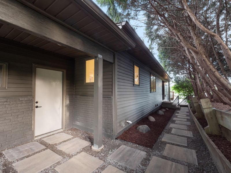 4421 Lafayette Ln, Spring Park, MN 55384
