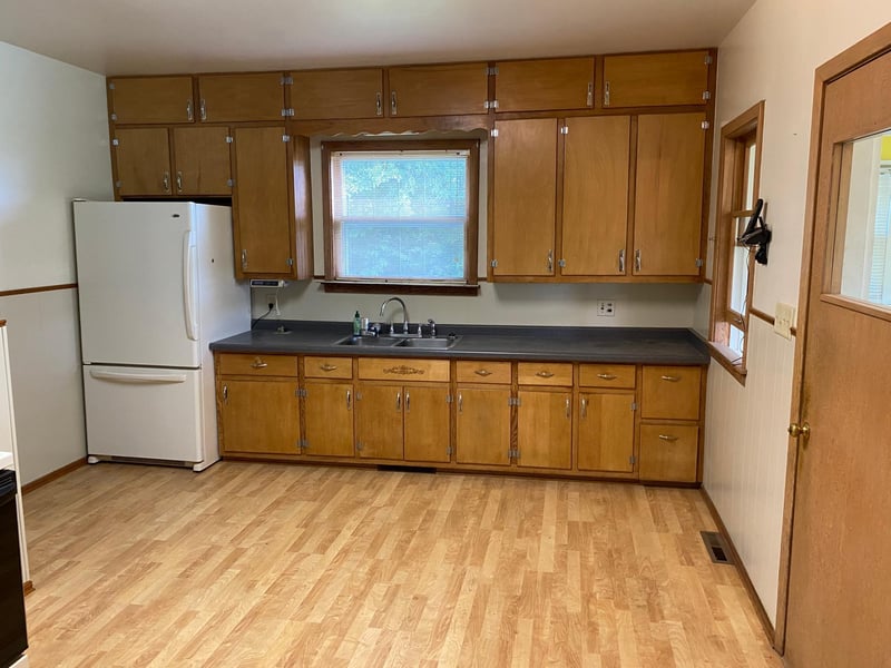 1711 640th St, Belview, MN 56214