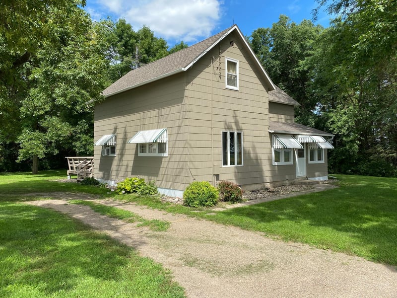 1711 640th St, Belview, MN 56214