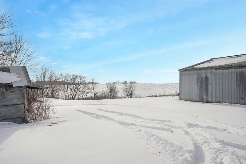 13302 Dawson Ave, Faribault, MN 55021