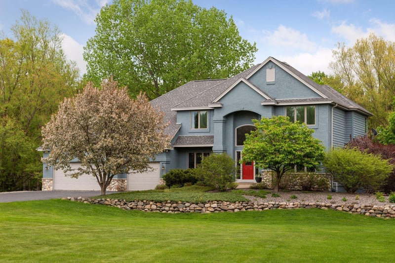 2260 Fieldstone Pl, Maple Plain, MN 55359