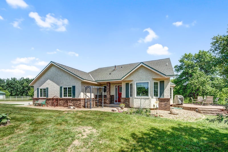 6167 Viking Blvd NW, Nowthen, MN 55303