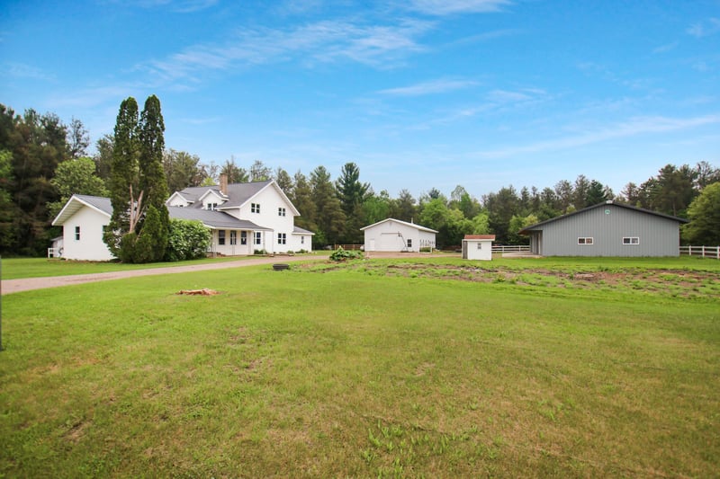 591 29 3/4 St, New Auburn, WI 54757