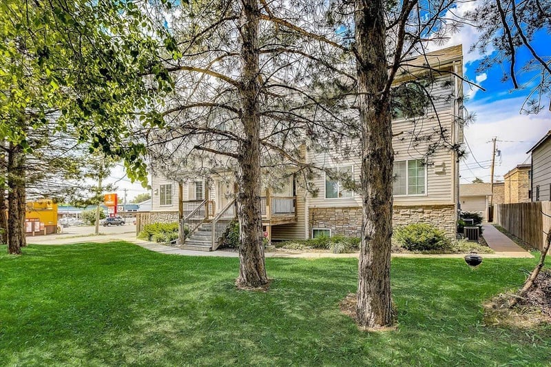 119 Wheelock Pw W, Saint Paul, MN 55117