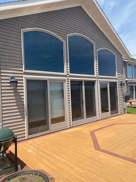 283 Harbor Lights Dr, Brownsville, MN 55919