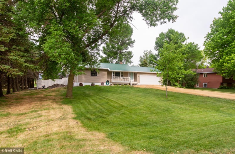 428 2nd Ave, Pemberton, MN 56078