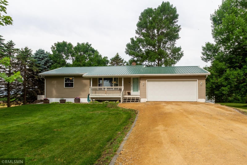 428 2nd Ave, Pemberton, MN 56078