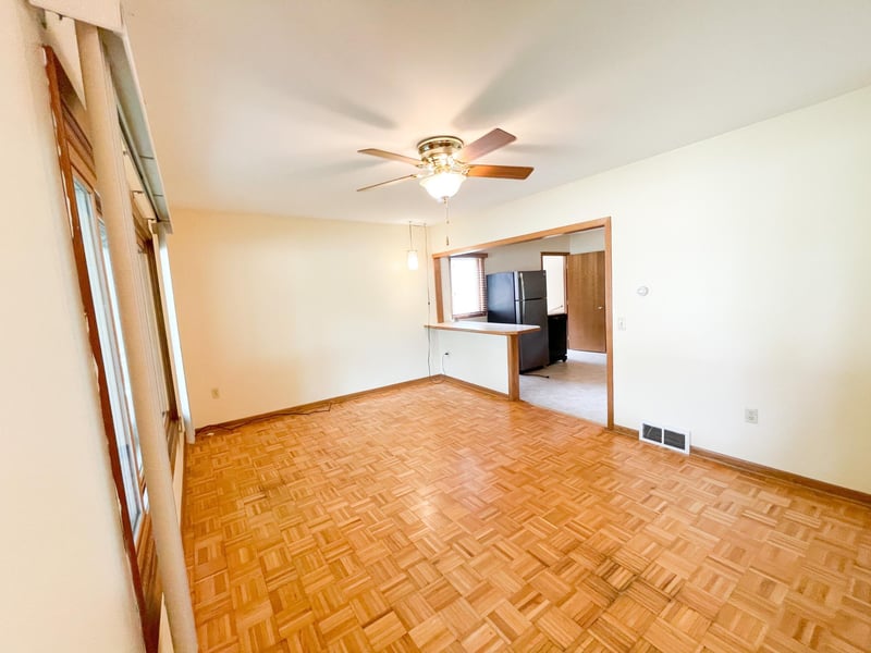 109 W 7th Ave, Ellsworth, MN 56129