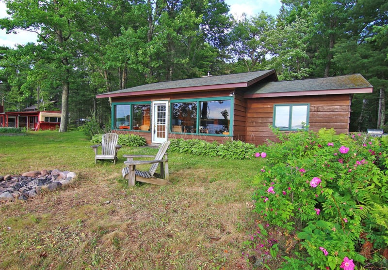 6949 W Wolfe Point Rd, Stone Lake, WI 54876