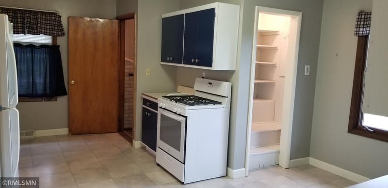 2840 Highway 11 SE, Loman, MN 56654