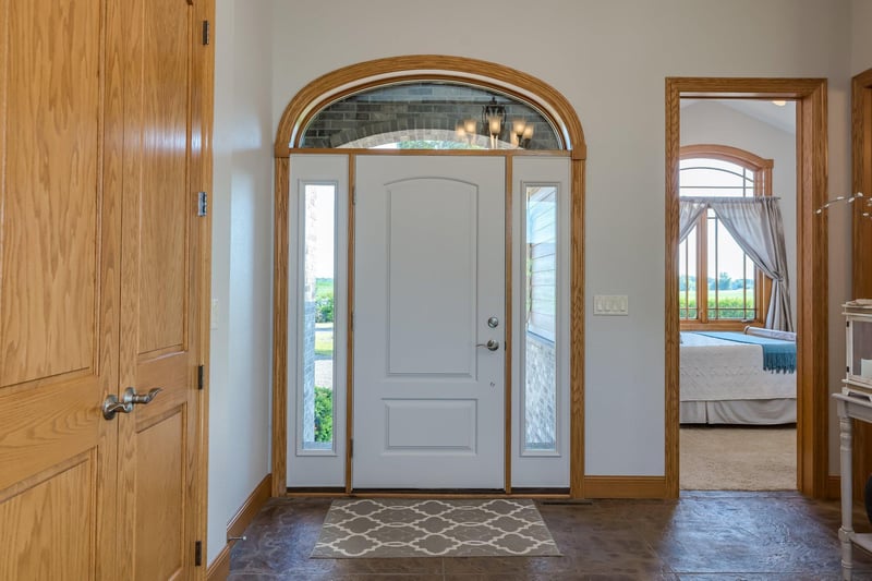 81563 Hammond Hw, Madelia, MN 56062