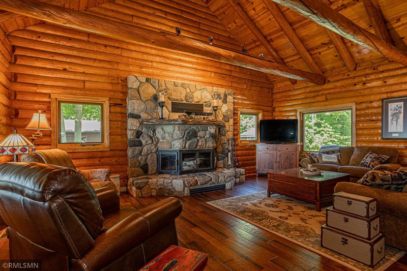 8570 Cabin Camp Dr NE, Remer, MN 56672