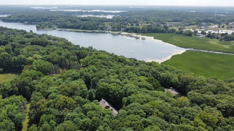 4165 Bayside Rd, Maple Plain, MN 55359