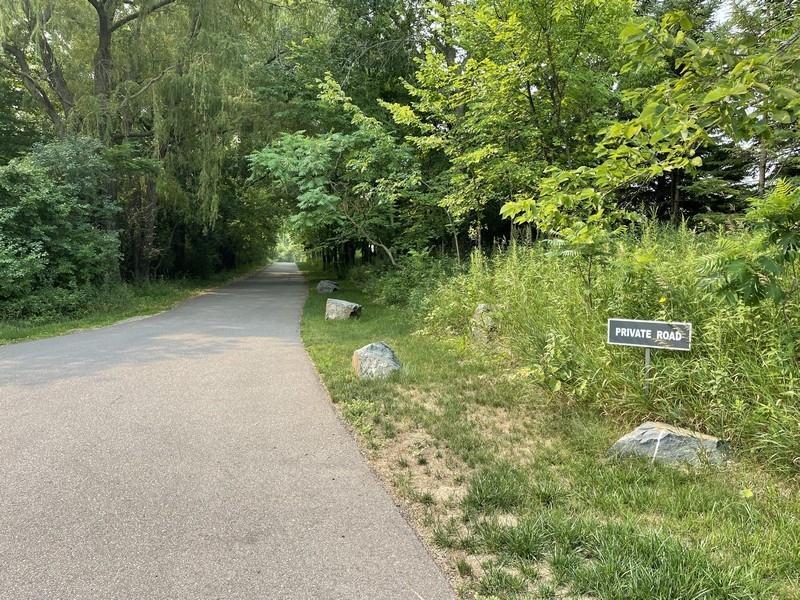4165 Bayside Rd, Maple Plain, MN 55359