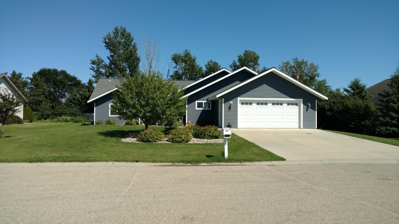 825 7th Ave SW, Perham, MN 56573