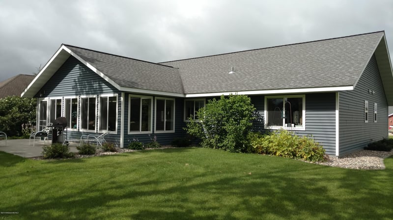 825 7th Ave SW, Perham, MN 56573