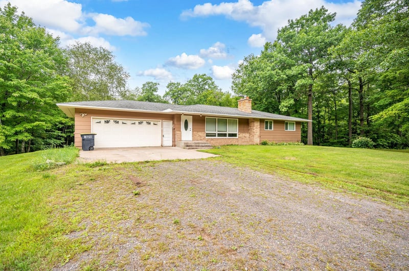 7111 S Lagro Rd, Foxboro, WI 54836