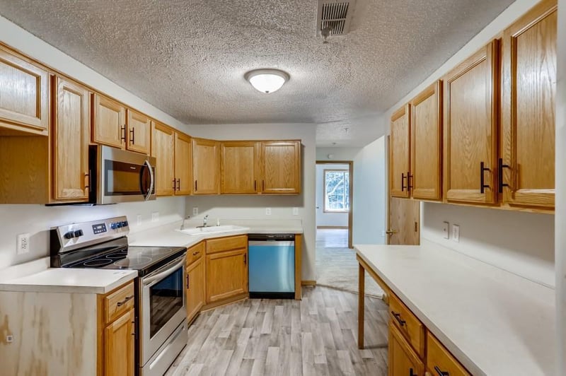 4687 Centerville Rd, White Bear Twp, MN 55127