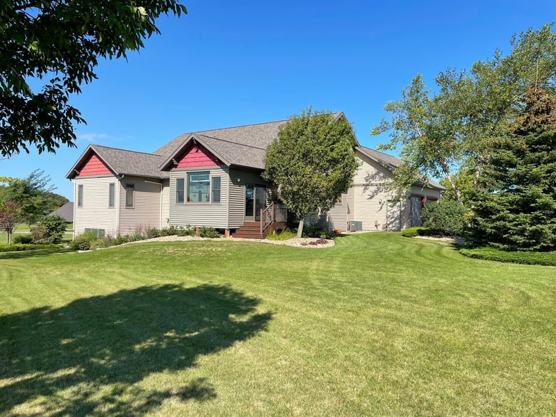 73849 257th St, Grand Meadow, MN 55936