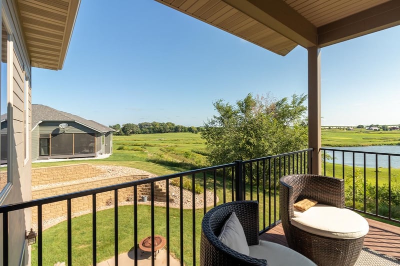 204 Ridge View Rd, Beaver Creek, MN 56116