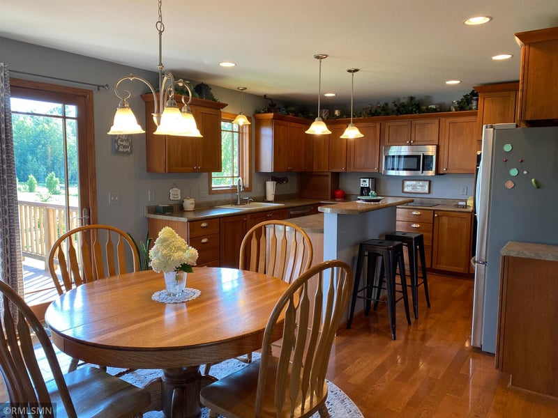 35222 Partridge Dr, Askov, MN 55704