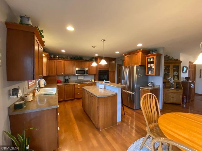 35222 Partridge Dr, Askov, MN 55704