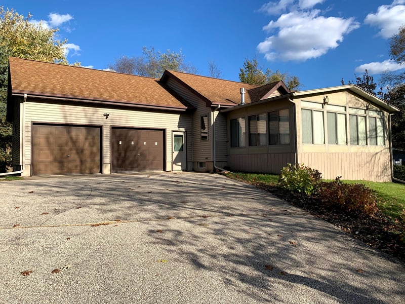 1201 S River Rd, Buffalo City, WI 54622