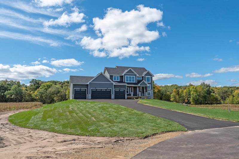 19332 Kiowa St Nw, Oak Grove, MN 55303