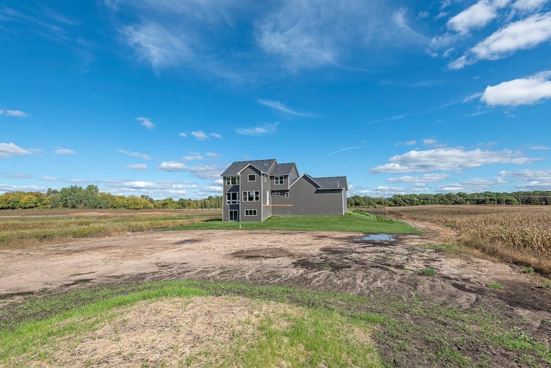 19332 Kiowa St Nw, Oak Grove, MN 55303