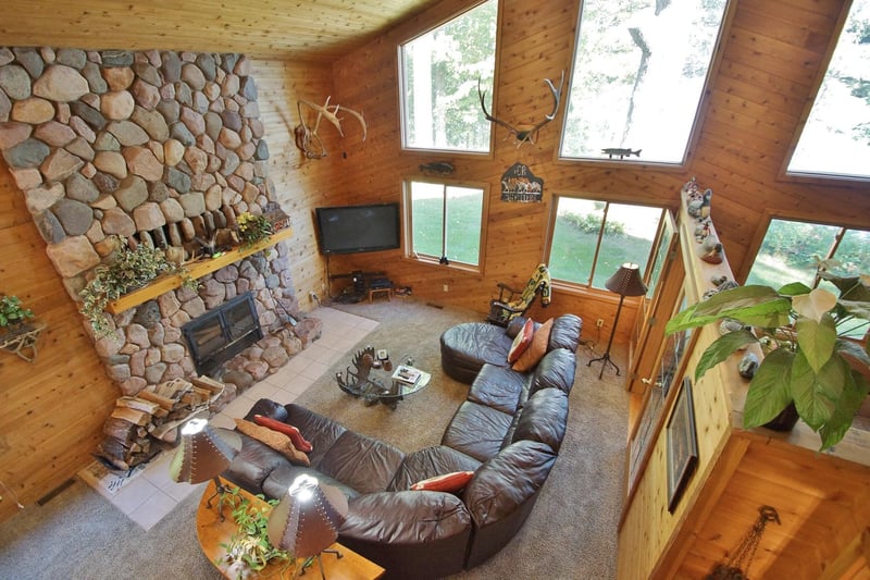 6620 N Thors Ln, Stone Lake, WI 54876