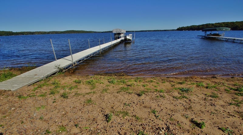 6620 N Thors Ln, Stone Lake, WI 54876