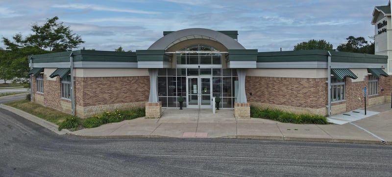 9050 Buchanan Trl, Inver Grove Heights, MN 55076